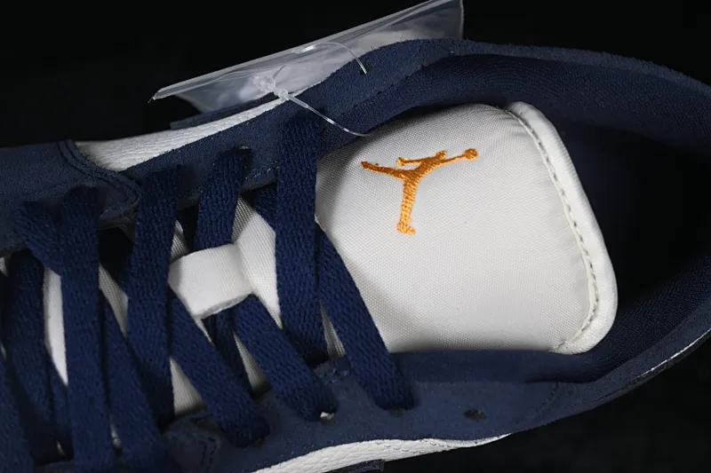All categories Air Jordan Jordan series basketball shoes Air Jordan 1 Low Air Jordan 1 Low AJ1 Joe 1 white dark blue low-top cultural and casual sneakers IO7448-400